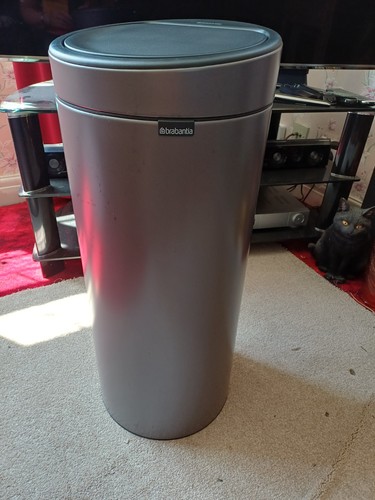 Brabantia touch bin soft grey - brabantia,