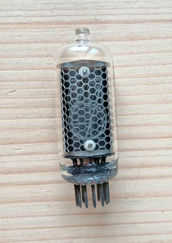 In8 soviet nixie - 1,