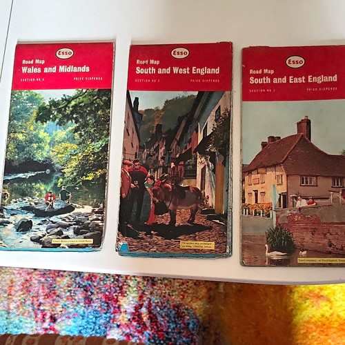 Esso road map booklets - map,
