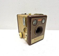 Kodak brownie flash box - flash,