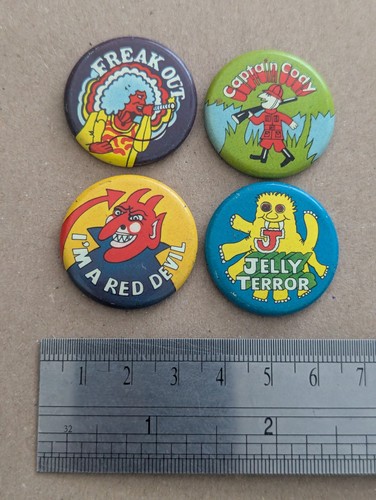 Lyons maid vintage pin badges - maid,