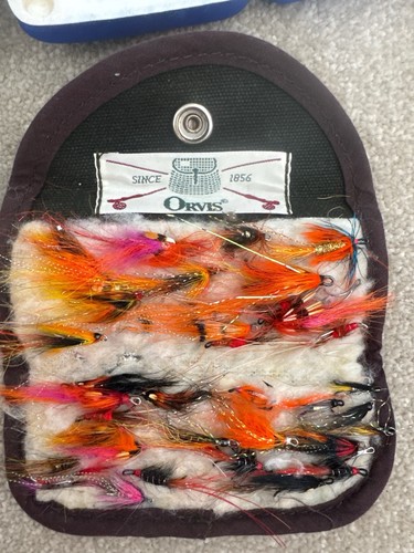 Fly fishing lot assorted - fishing,