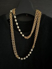 Chanel W Circle Faux Pearl