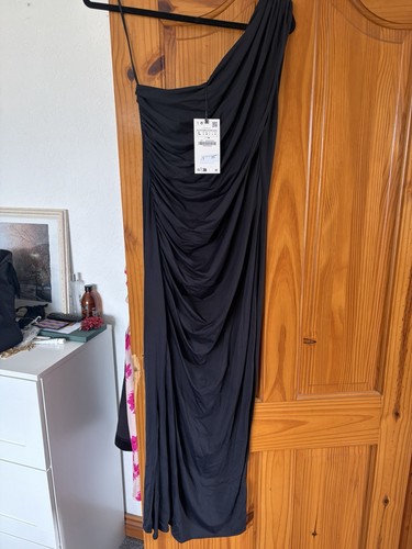 Zara women black one - women’s,