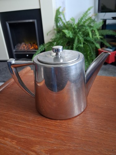 Stellar teapot art deco - art,