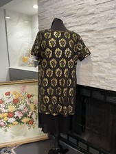 Vintage Sandi Dee Gold Flower