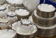 WEDGWOOD CHARTLEY TABLEWARE