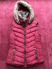Joules Gilet Womens Size 10  Burgundy Body Warmer Fur Hooded Ladies