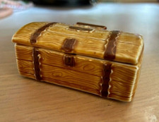 Wade Pirate Treasure Chest Pottery jewellery Trinket  Collectable Porcelain Box