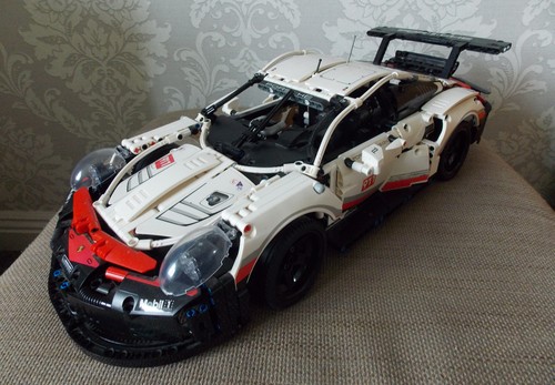Scale porsche 911 rsr - scale,