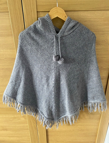 Grey knit hooded fringe - grey,