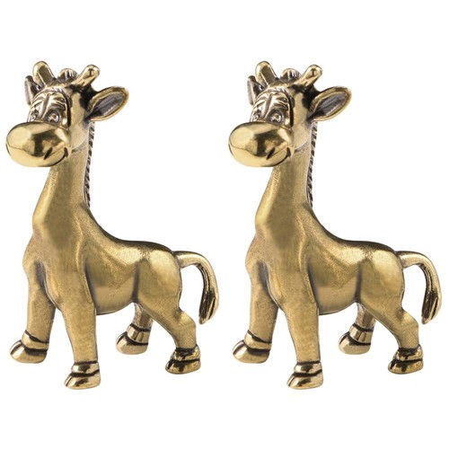 Count household giraffe - household,