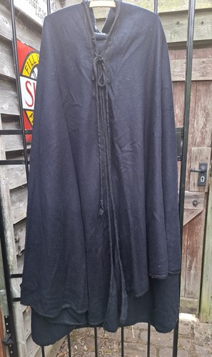 Thick black adult hooded - thick,