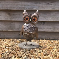 Animal Statue 'Owl Livvy'. Decorative Metal Garden Ornament. H31 x W18cm
