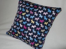 **SCOTTIE DOG CUSHION