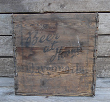 Vintage Original DAVENPORTS Beer at Home Wooden Bottle Crate Display Damaged #2