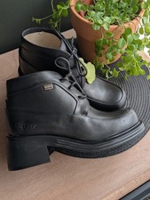 Vintage 90s Y2K Kickers Black