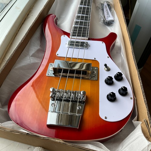 Cherry sunburst 4003 bass - cherry,