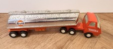 Vintage Tonka Gulf Articulated Truck And  Tanker Trailer, Pressed Metal, Red.