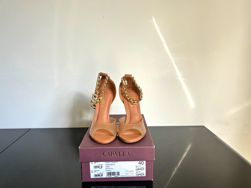Carvela rebel beige chain - beige,