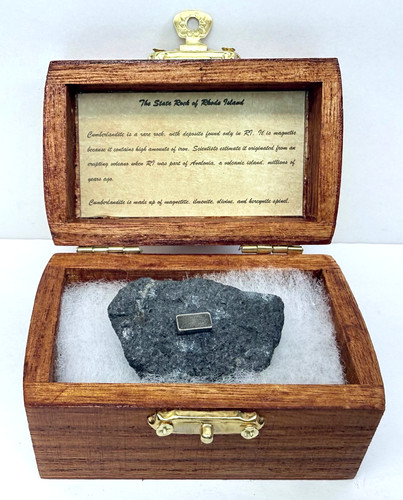 Cumberlandite specimen 30g - specimen,