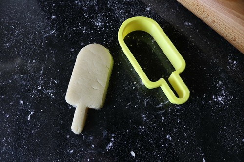 Ice lolly cookie cutter
