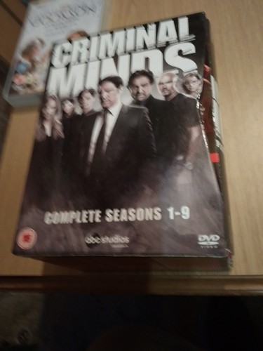 Criminal minds seasons - criminal,