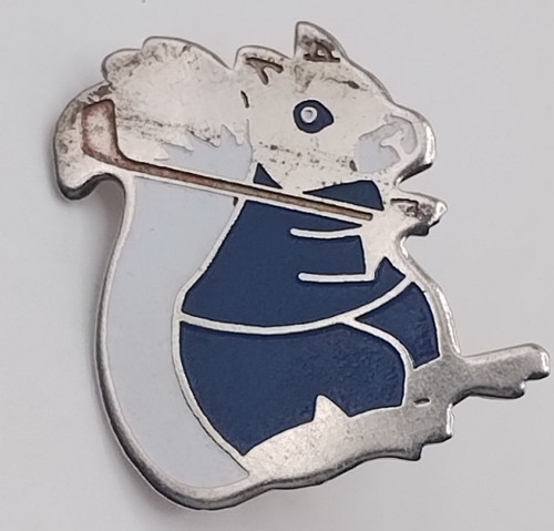 Squirrel golfing enamel - golfing, pin