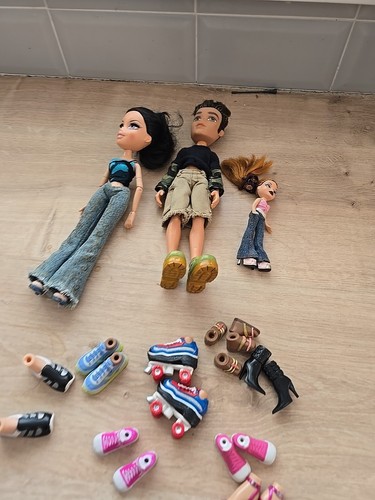 Bratz dolls bundle - bratz, vintage