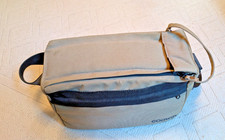 Godwin by Hakuba Canvas Camera Shoulder Bag, Beige in Good Condition