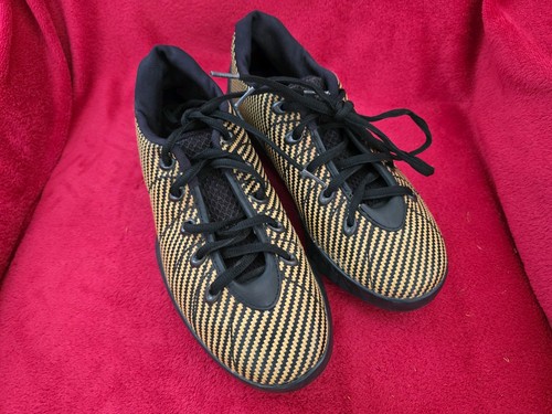 Oakley shoe one never worn - never,