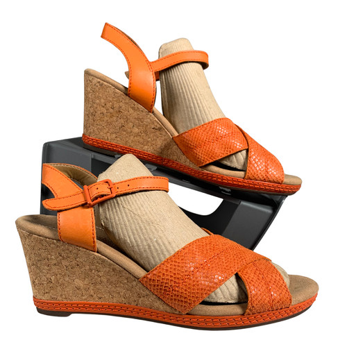 Clarks sandals size 5 - clarks, 5.5