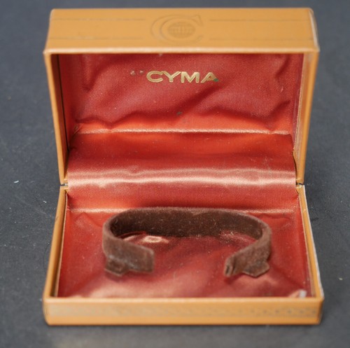 Cyma synchron watch box - synchron,