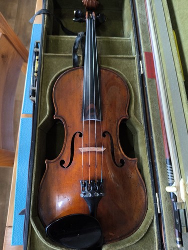 Old french made - old, 'strad'