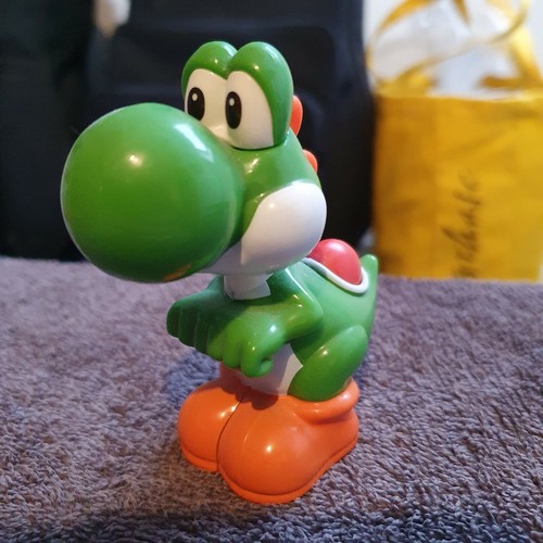 Yoshi mcdonalds happy - mcdonalds,