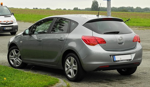 Vauxhall astra black - black, rubber