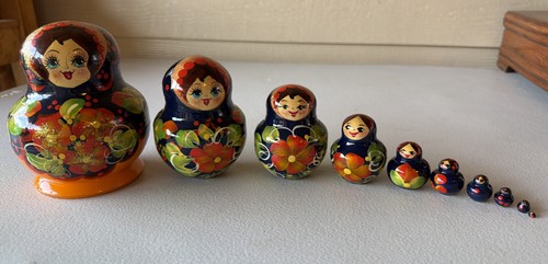 Russian nesting dolls - 10,
