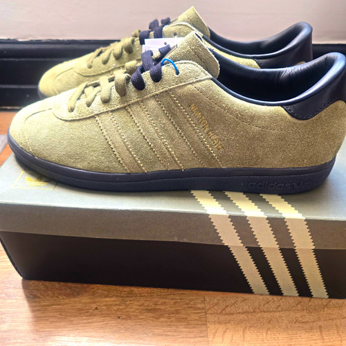 Adidas newton heath manchester - newton,