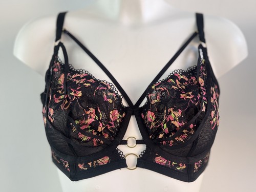 Vera lace wired longline - m&s,