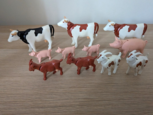 Playmobil farm animals bundle - animals,