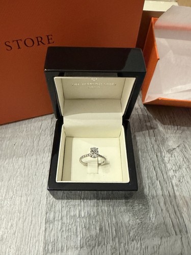 Carat lab grown diamond - 1.1,