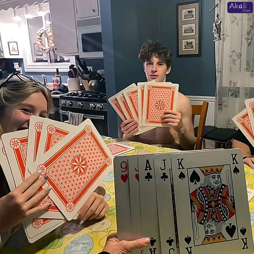 Jumbo oversized playing cards - oversized,