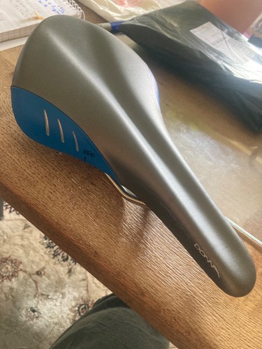 Fizik arione donna saddle used - arione,