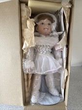 ASHTON DRAKE GALLERIES