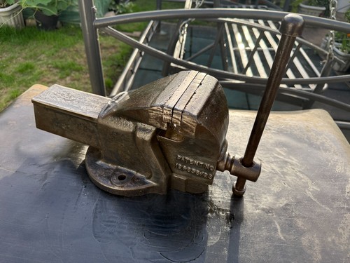 Vintage record 5 bench - 5,