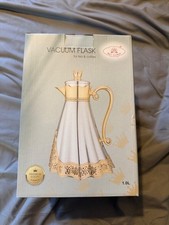 Vaccum Flask Hot and Cold Jug