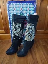 Rare Irregular Choice Vanessa