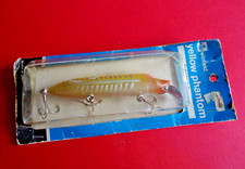 A VINTAGE WINFIELD (WOOLWORTHS) YELLOW PHANTOM FLOATING PLUG LURE IN PACKET