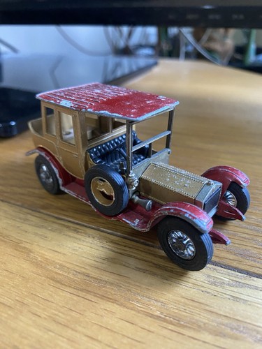 Vintage matchbox 1912 rolls - vintage,