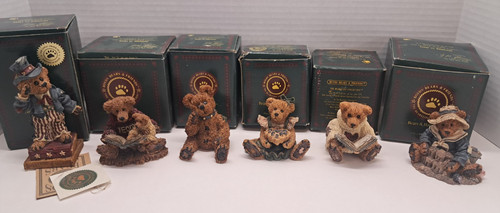 Lot boyds bears figurines - of,